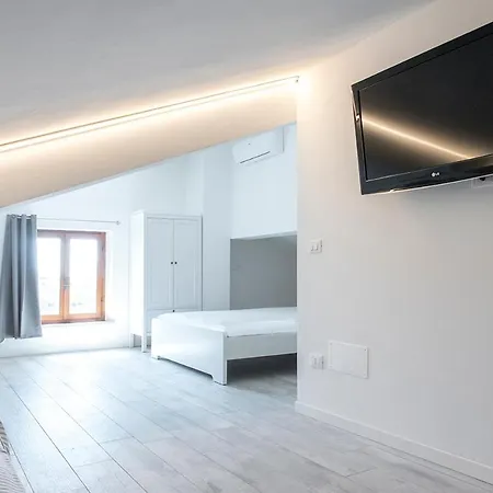 דירה S271 - Sirolo, Deliziosa Mansarda Condizionata Arredata Con Gusto *